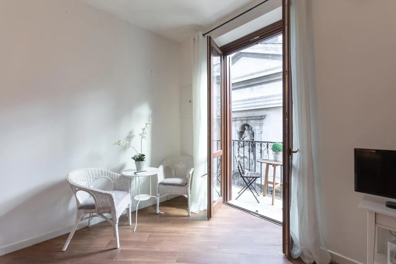 Quattro Canti Charming Flat Palermo Apartment
