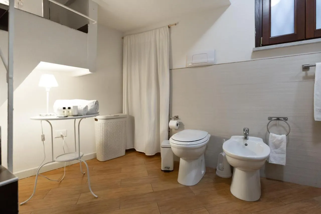 Quattro Canti Charming Flat Palermo